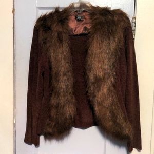 Brown faux fur combination sweater by Lisa International XL